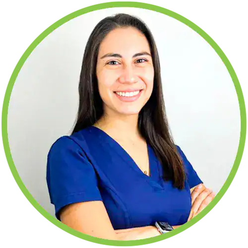 Dra. Ana María Guerrero Pereyra Periodoncia e Implantes